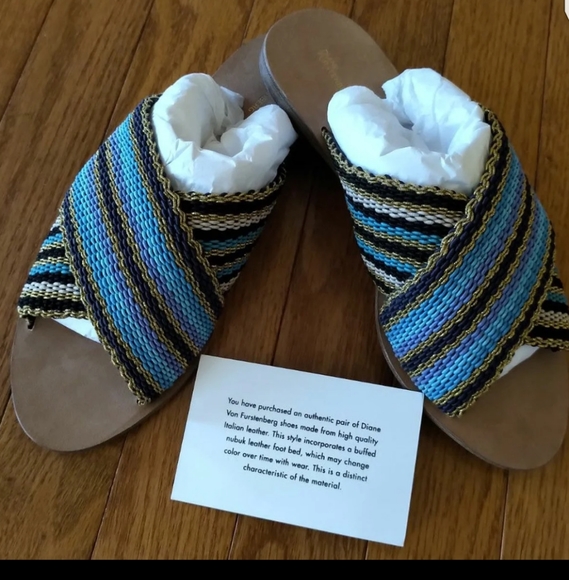 Diane Von Furstenberg Cindi Slide Sandals - Picture 5 of 9